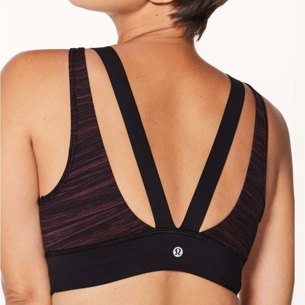 Lululemon sz 8 Run The Day Bra Low Tide Blush Berry/ Black Striped Sports Bra